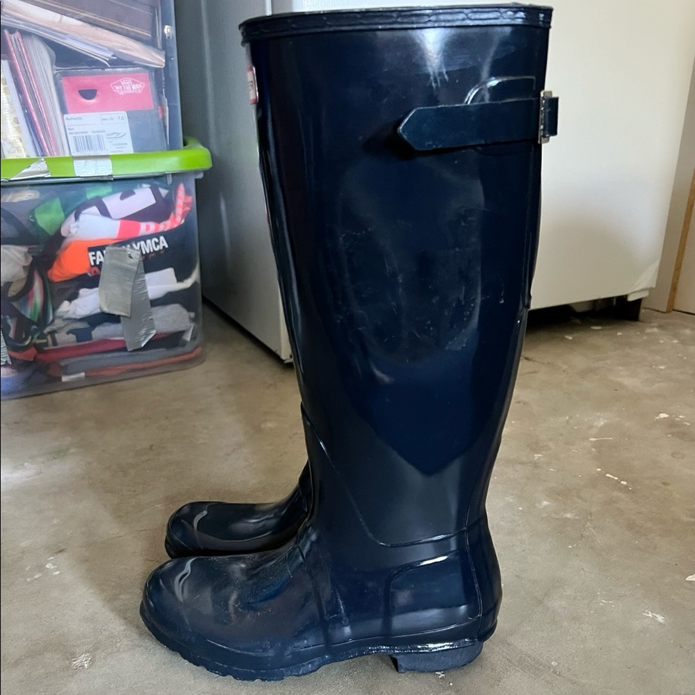 Navy Hunter rain boots